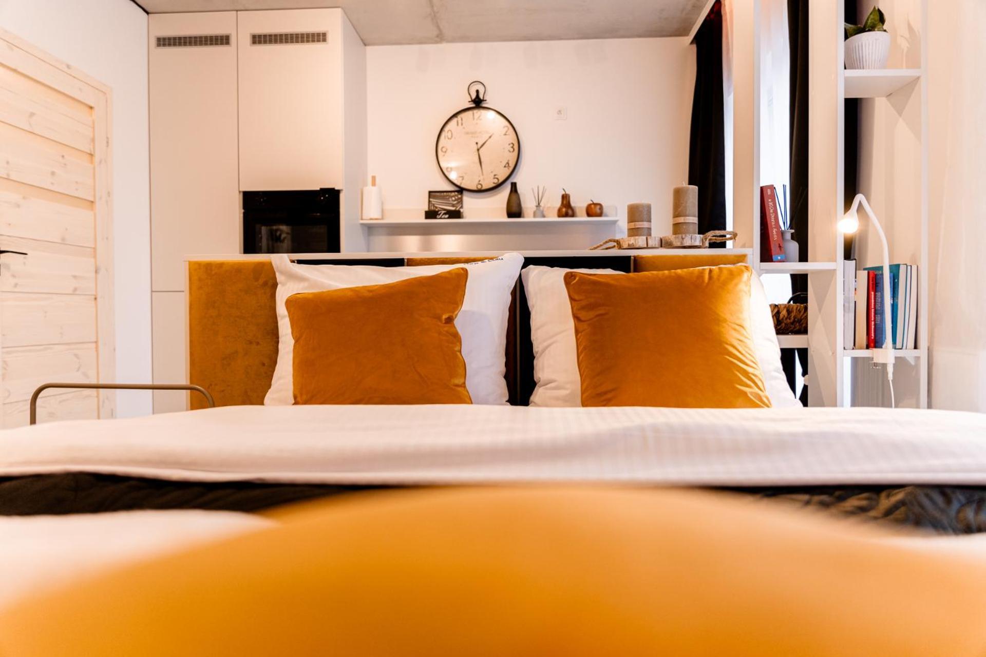 Hop & Lulu Delux Apartments Goleniów Екстериор снимка