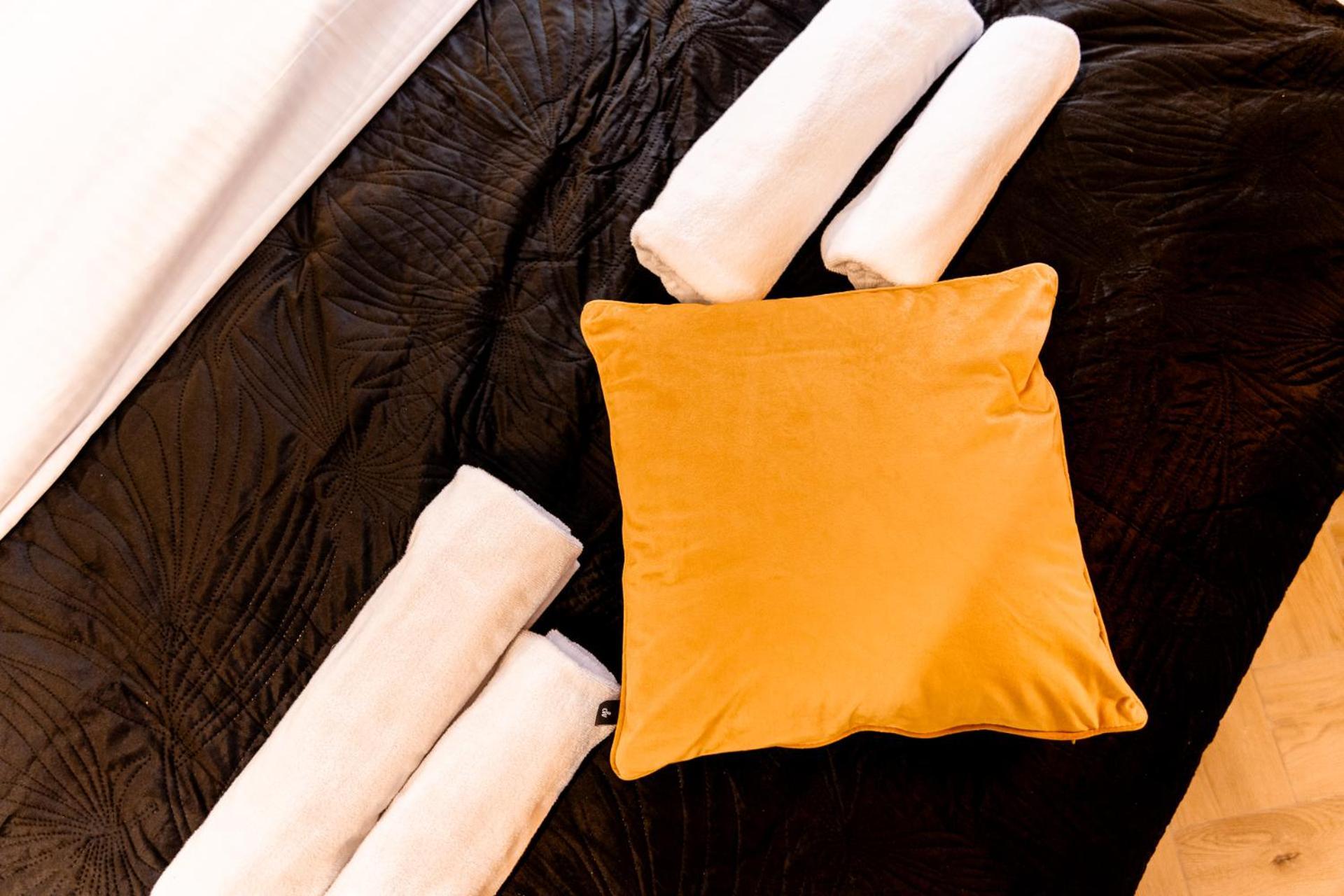 Hop & Lulu Delux Apartments Goleniów Екстериор снимка