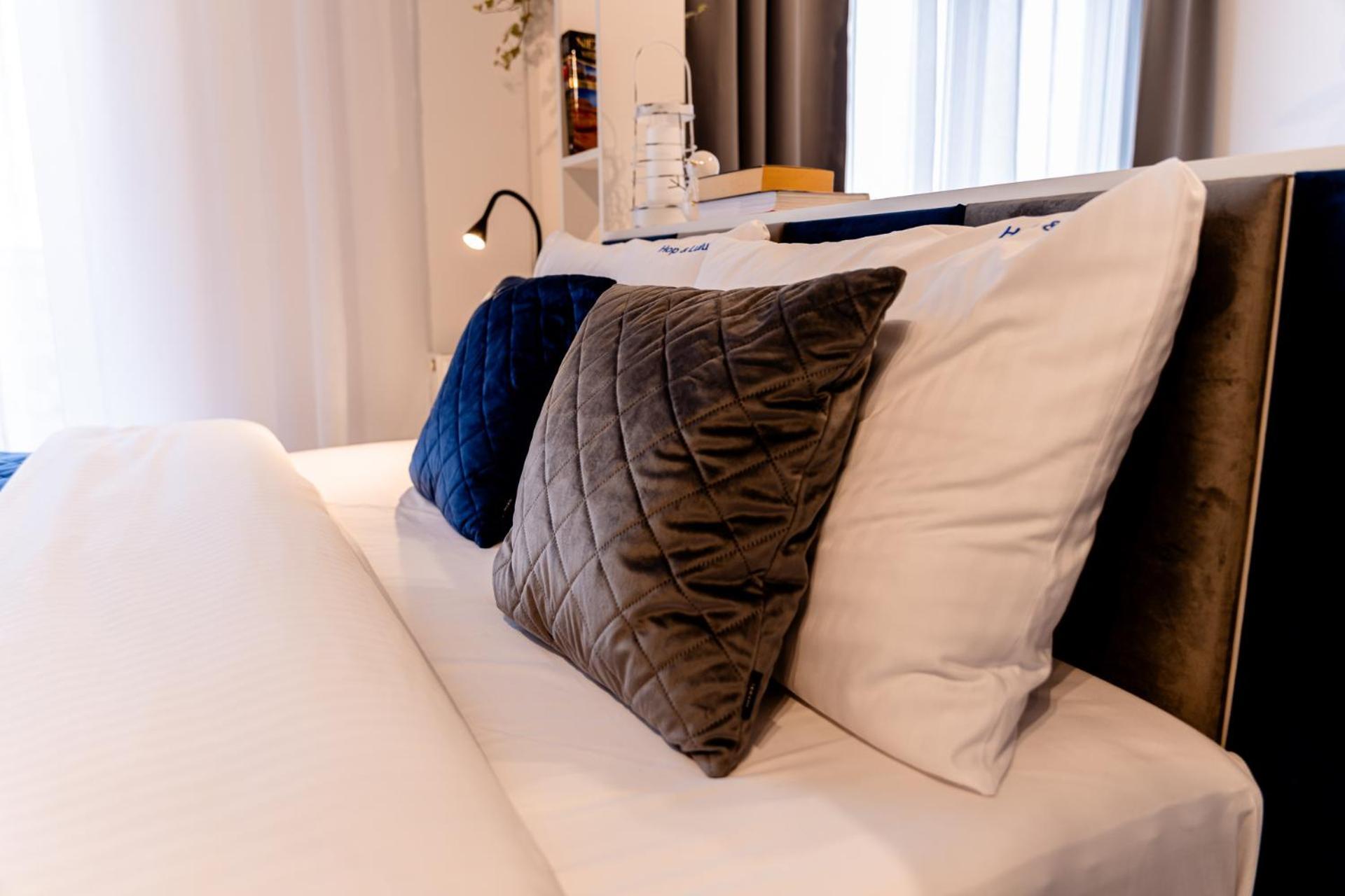 Hop & Lulu Delux Apartments Goleniów Екстериор снимка