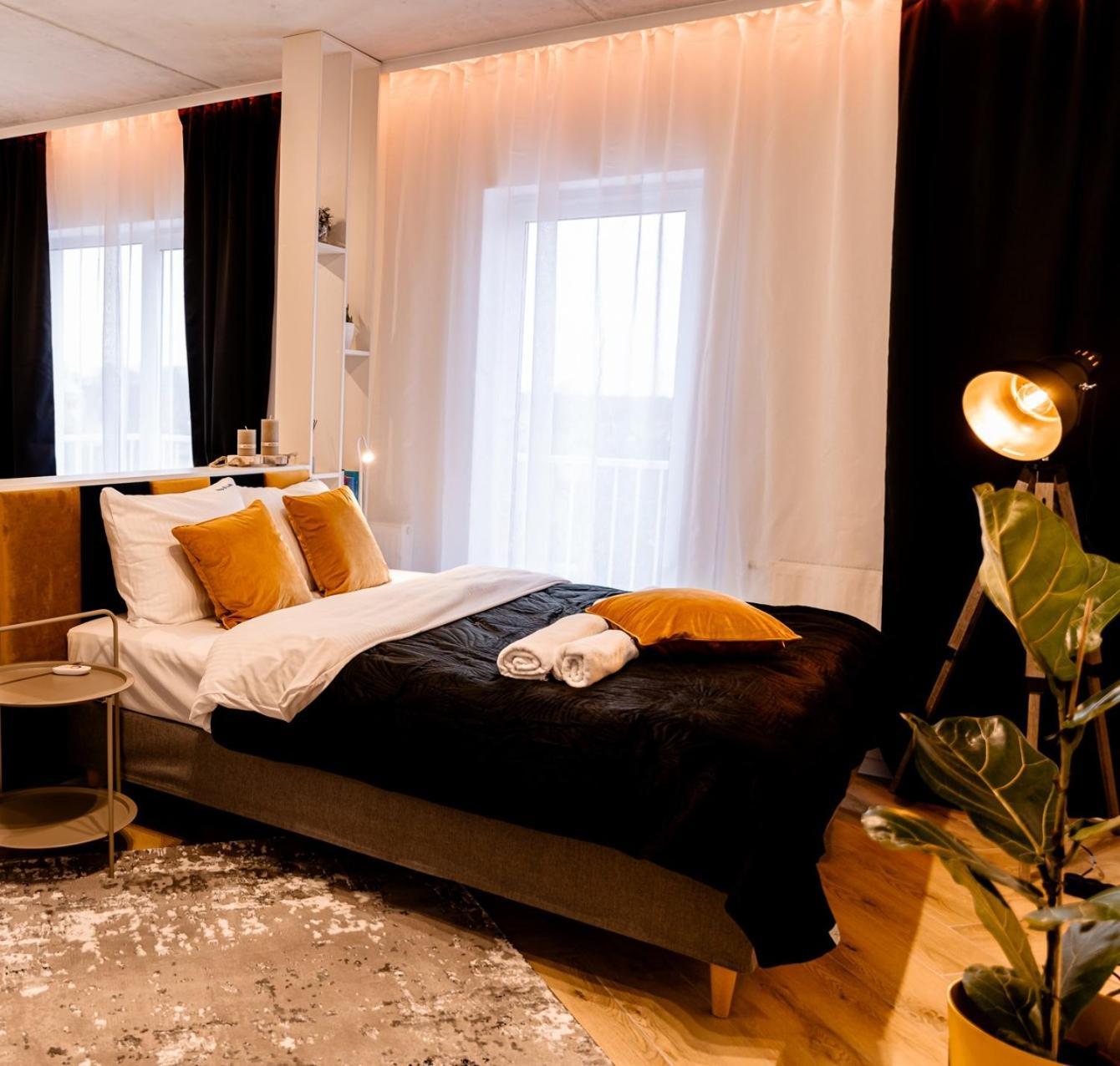 Hop & Lulu Delux Apartments Goleniów Екстериор снимка